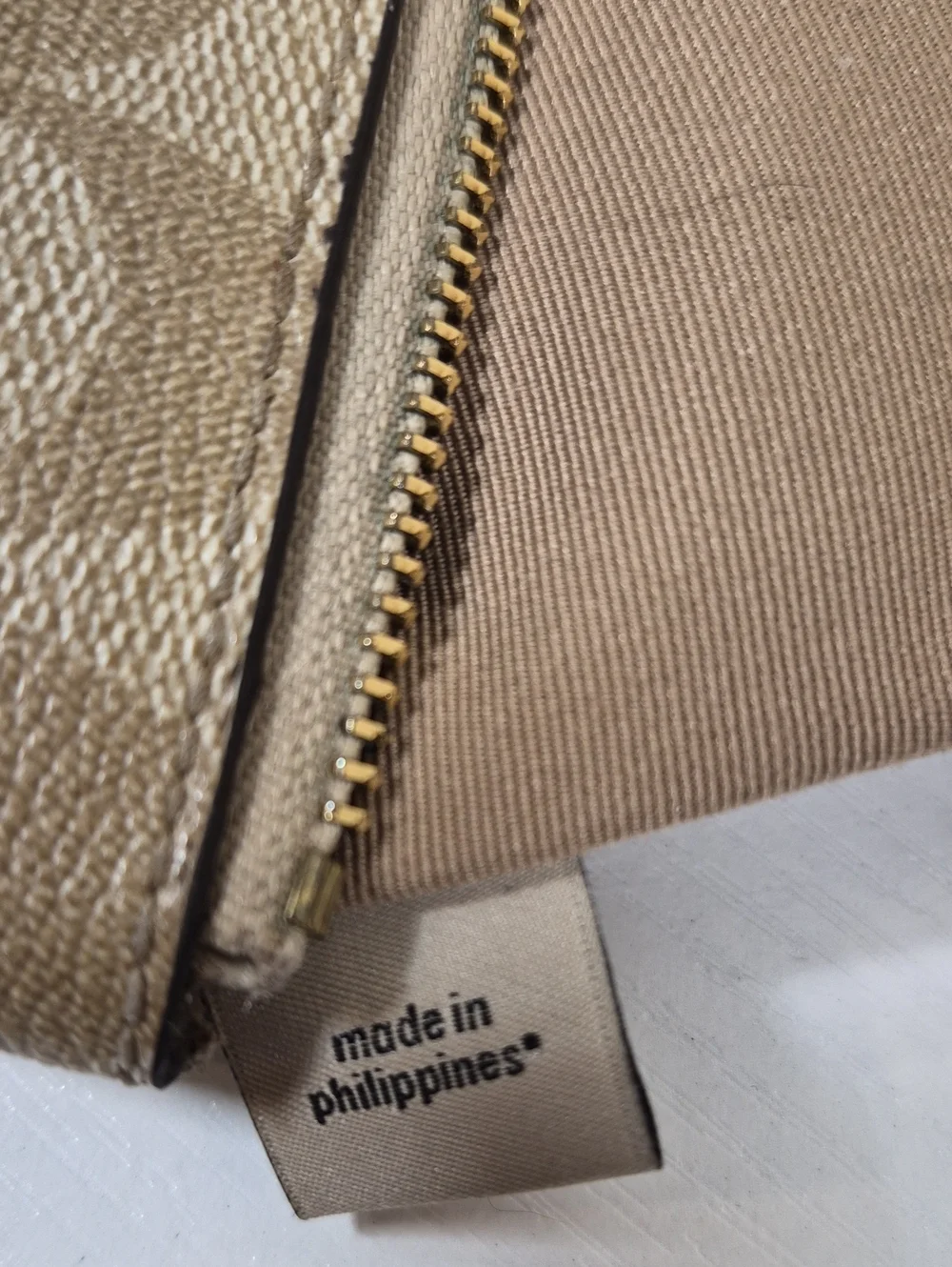 Coach Corner Zip Wristlet In Signature Canvas With Pear